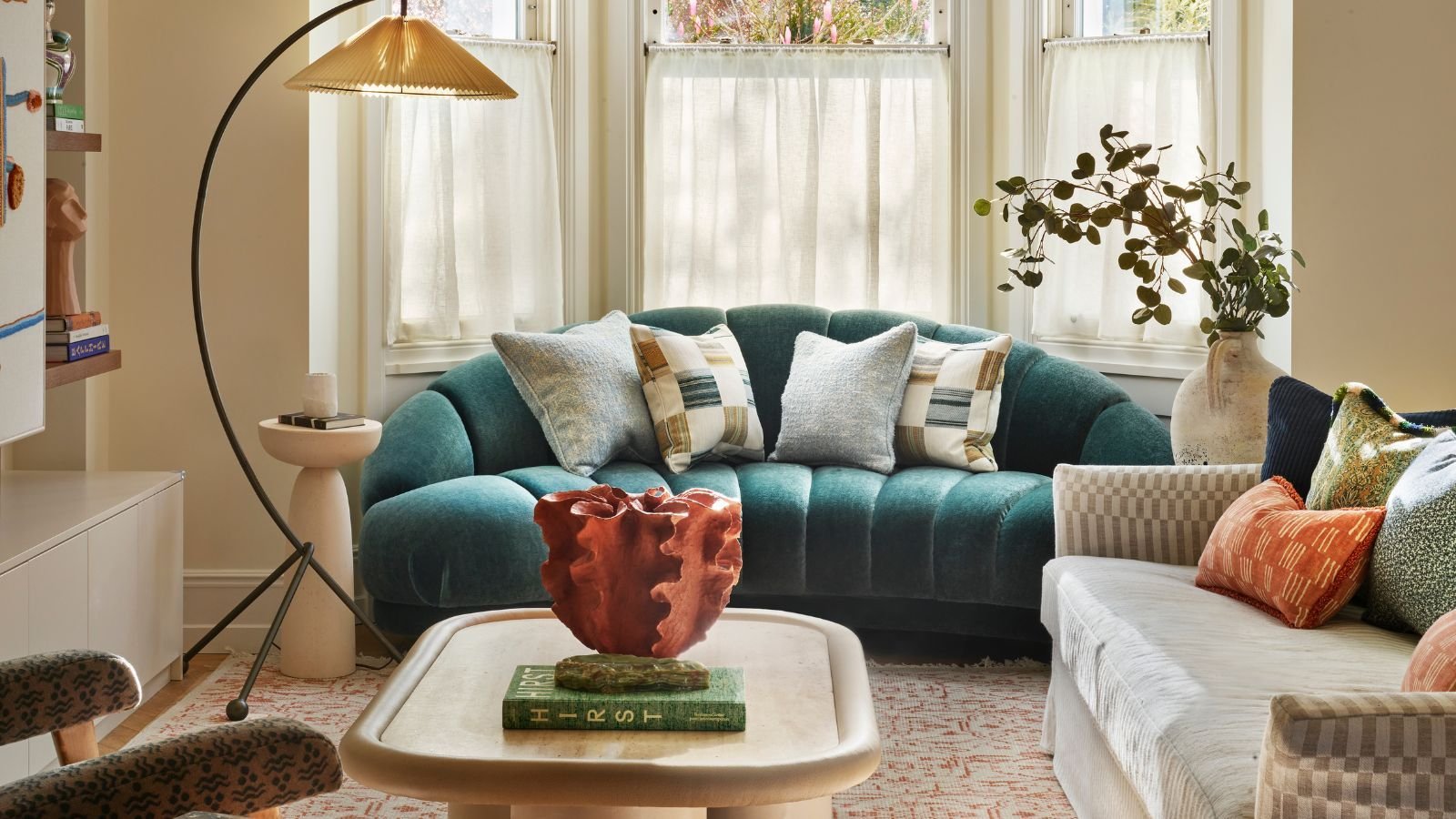 The Corduroy Sofa Comeback Shaping Modern Living Rooms 1 nCFHPpfA5WhMaVR328XDBe 1600 80